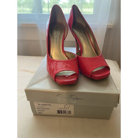 Jessica Simpson JOSETTE Hot Fuschia Patent Stilleto Heels WOMENS Size 9 Slip On - Picture 1 of 9